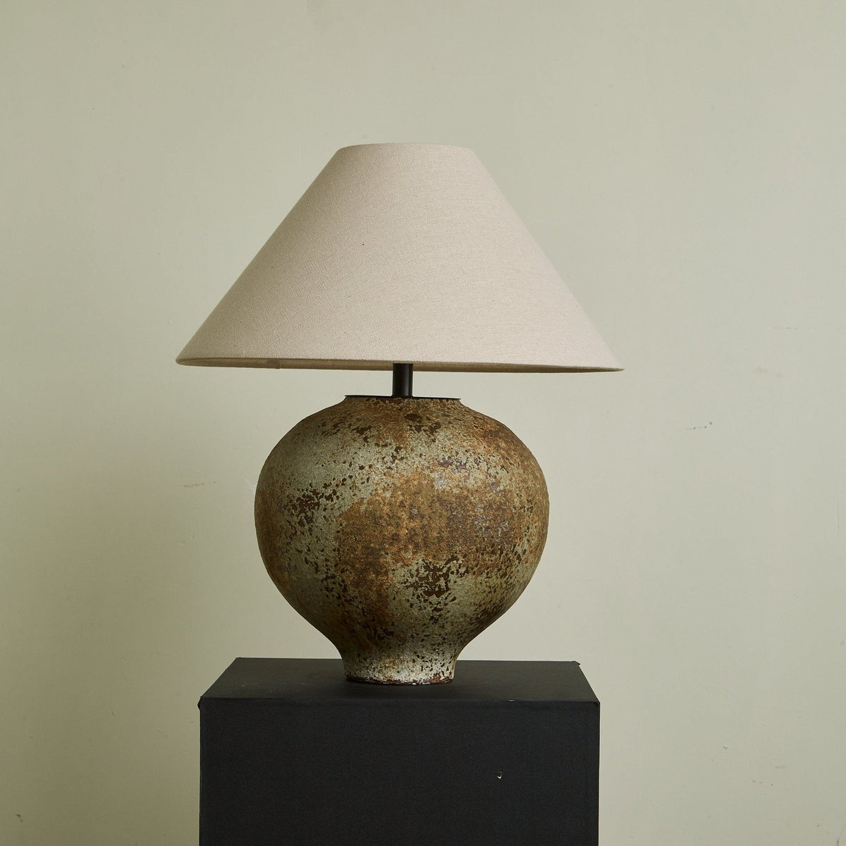 Lirys lampada da tavolo in ceramica moderna