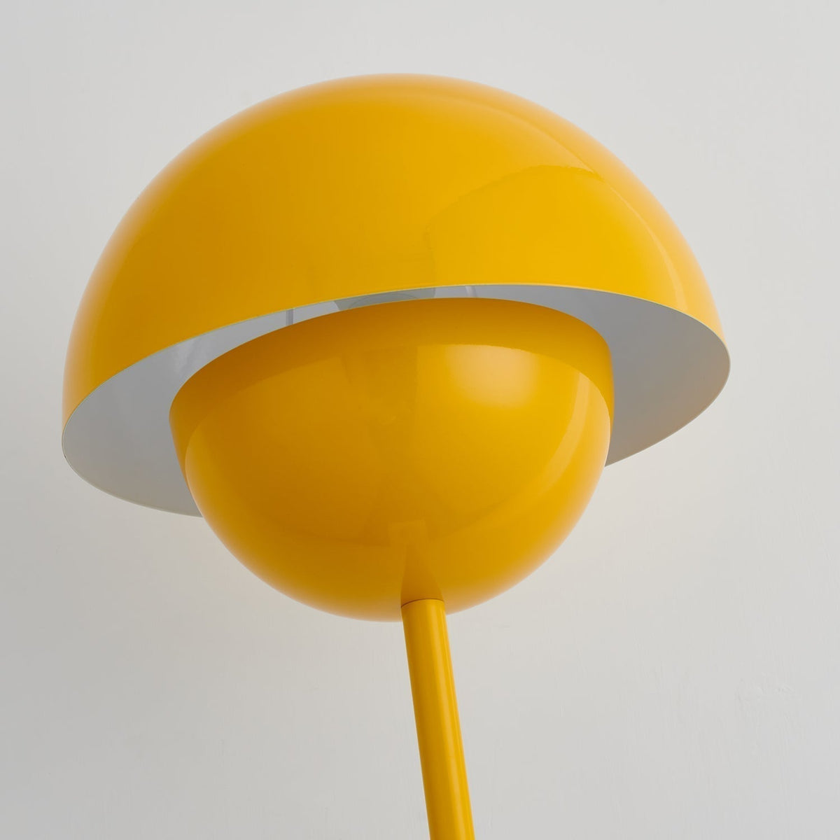 Rufina lampada da terra