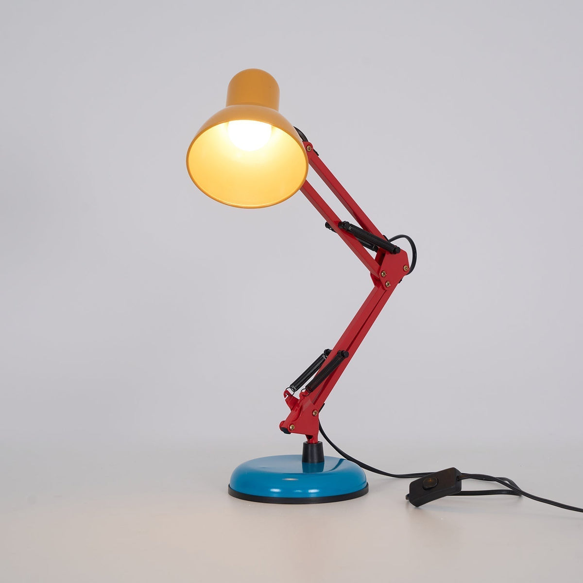 Aven lampada da tavolo moderna