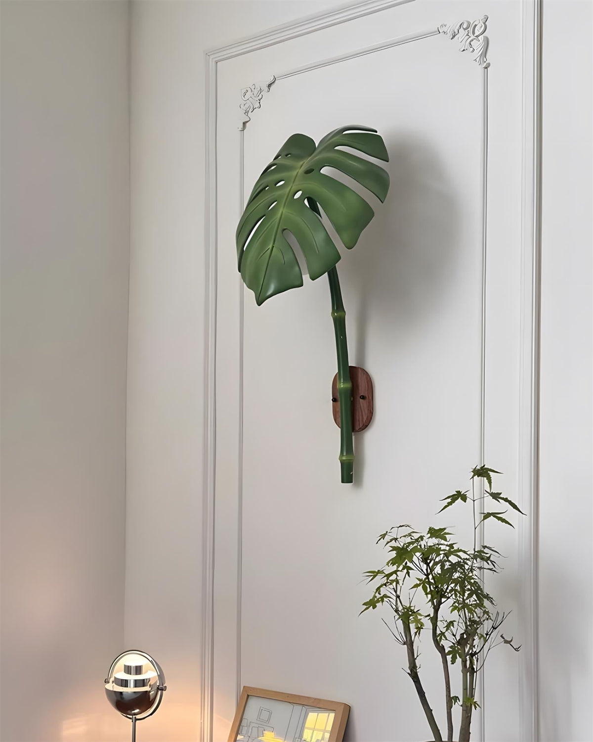 Monella applique