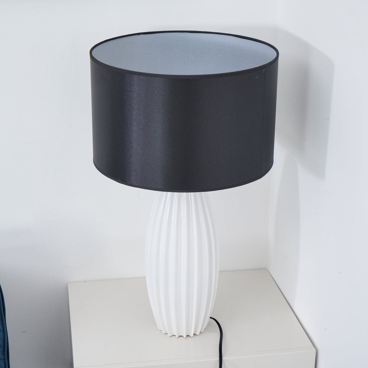 Terioina lampada da tavolo in Ceramica moderna