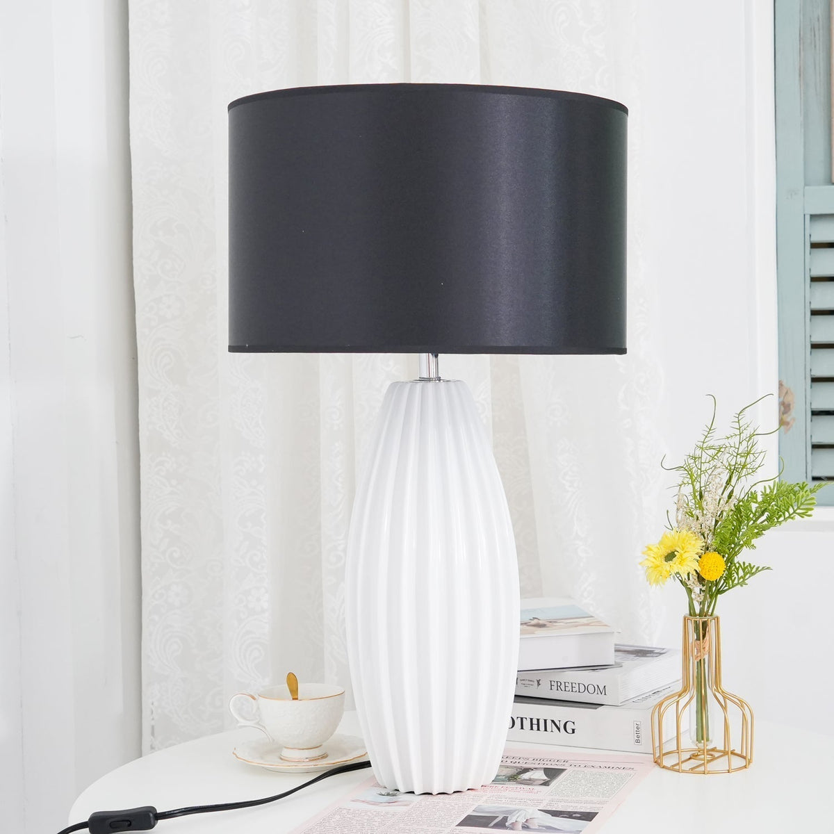 Terioina lampada da tavolo in Ceramica moderna