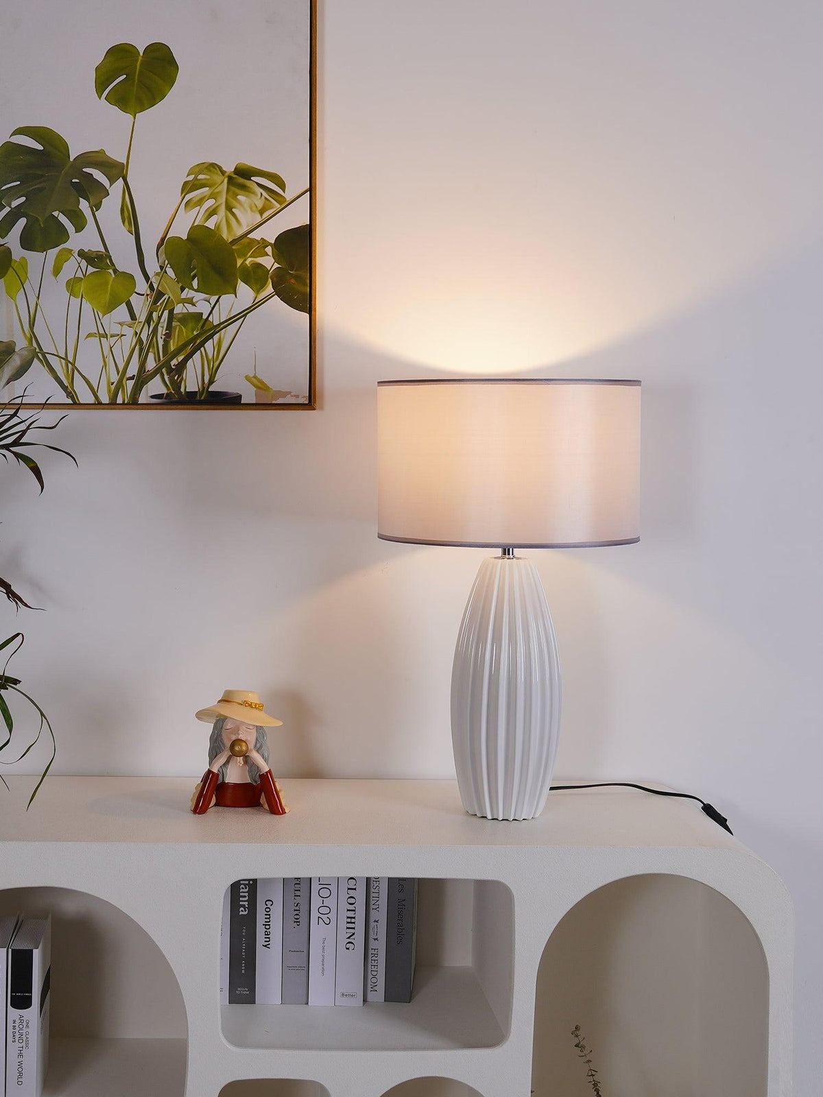 Terioina lampada da tavolo in Ceramica moderna