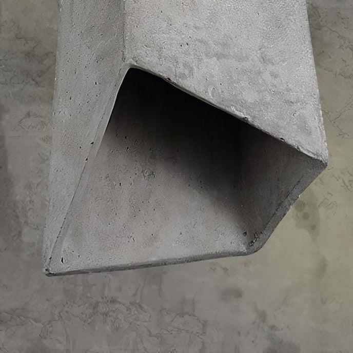 Geo lampada a sospensione industriale in cemento