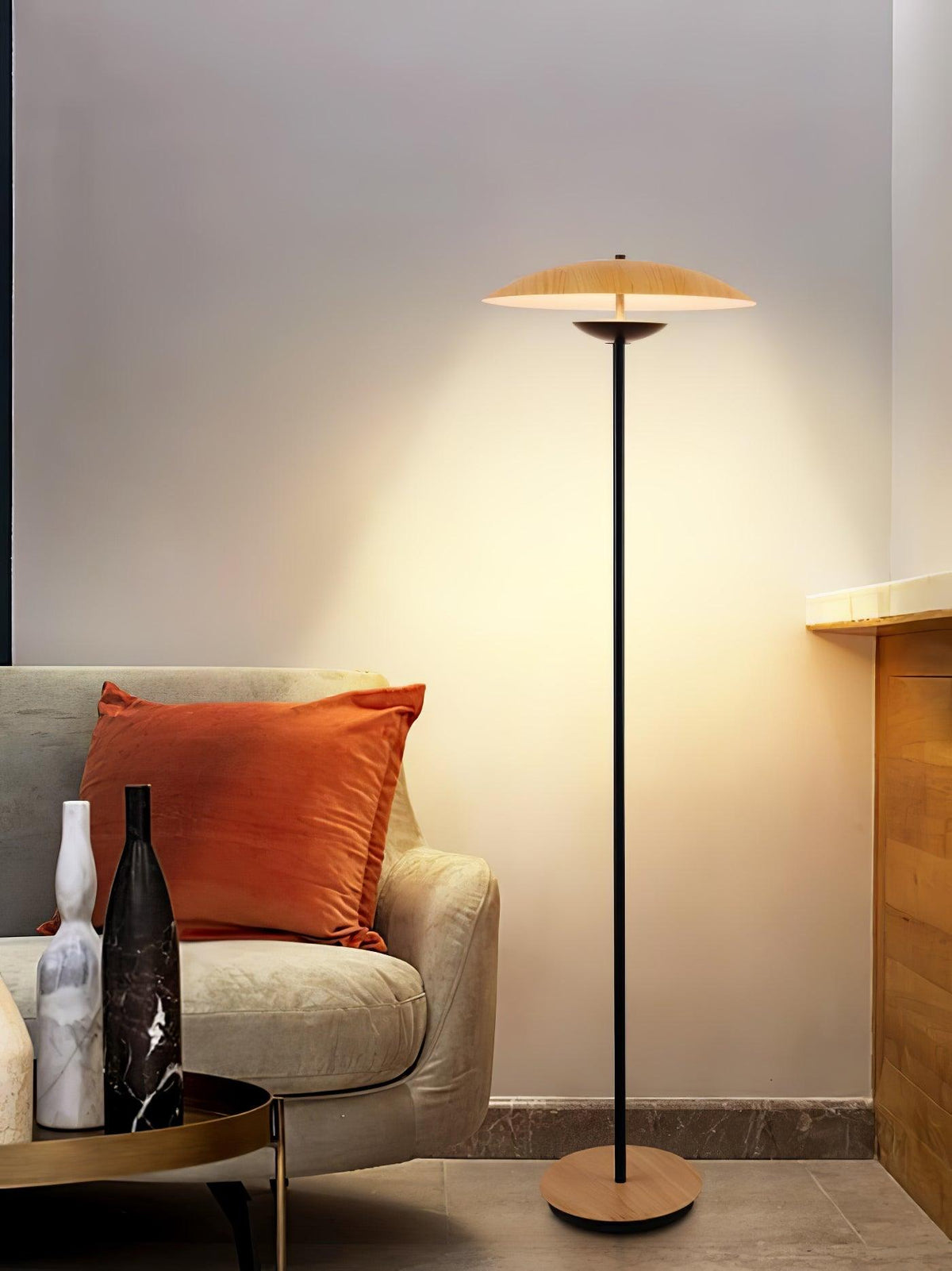 Ferinira lampada da terra in Alluminio minimalista