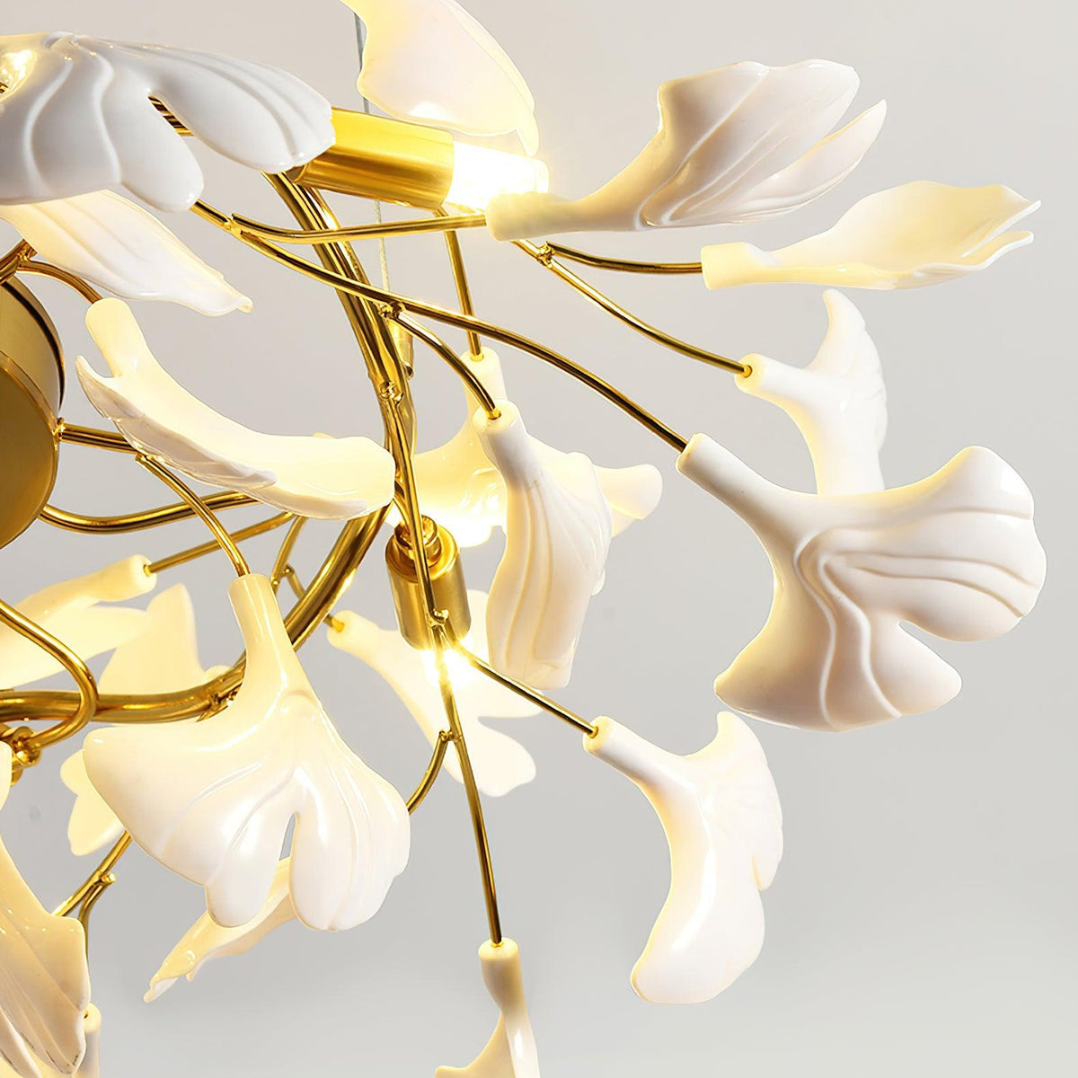 Dylo lampadario ottone lineare Ginkgo Petal in Ceramica Ramo floreale