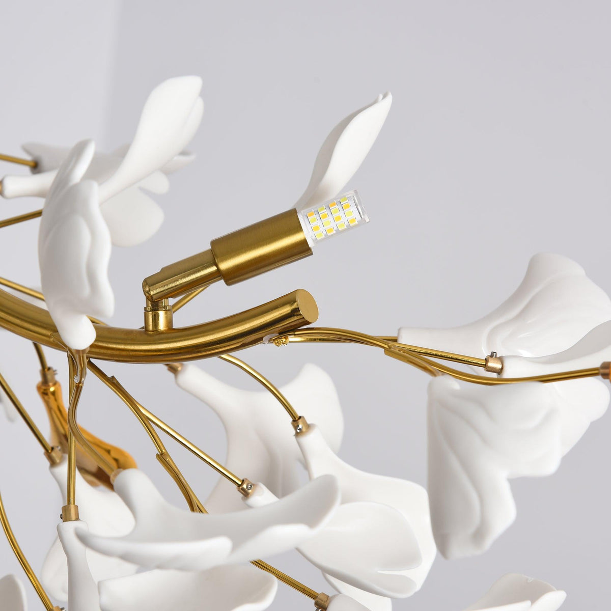 Dylo lampadario ottone lineare Ginkgo Petal in Ceramica Ramo floreale