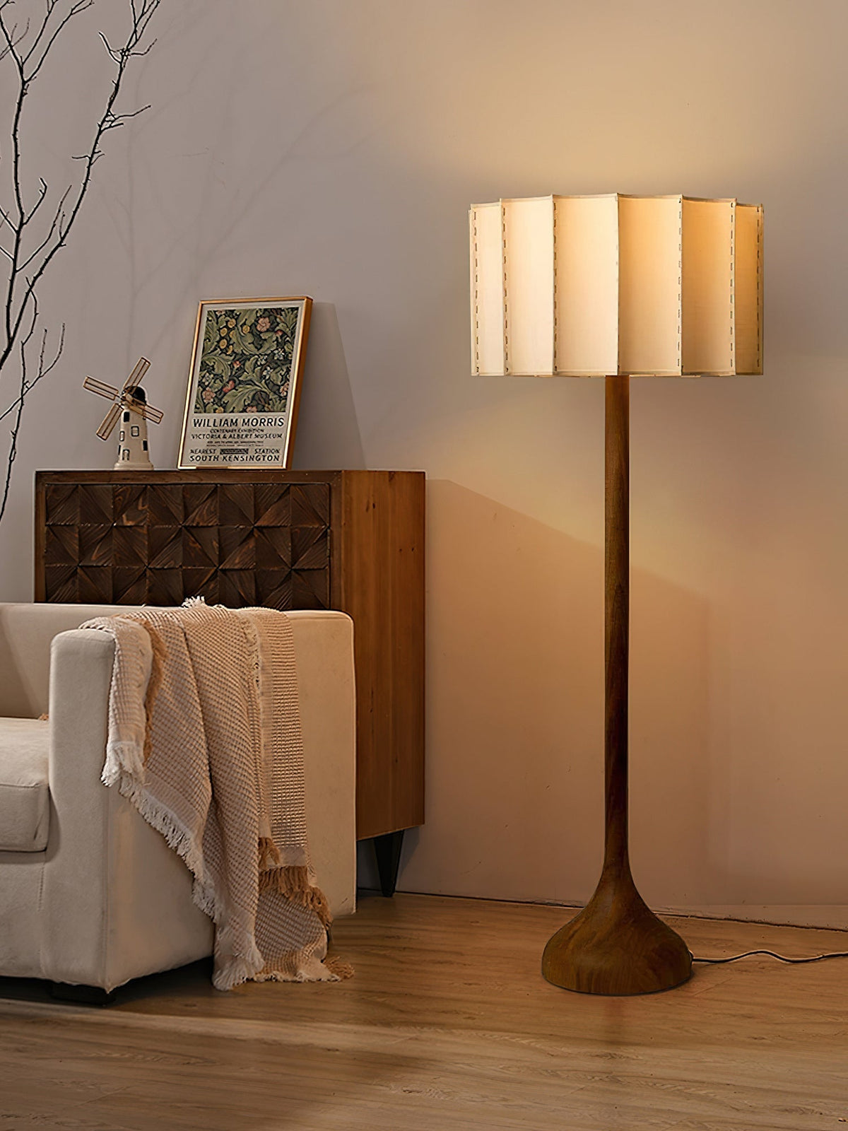 Bexi lampada da terra minimalista in legno