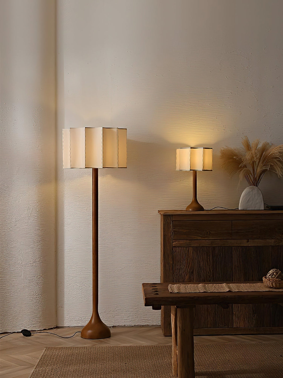 Bexi lampada da terra minimalista in legno