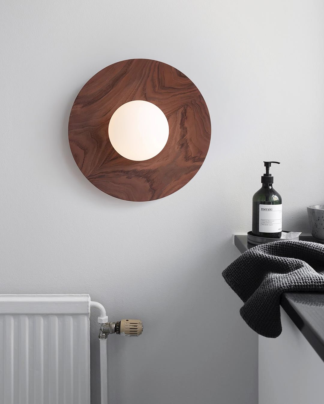 Eloza lampada da parete in legno e vetro moderna minimalista