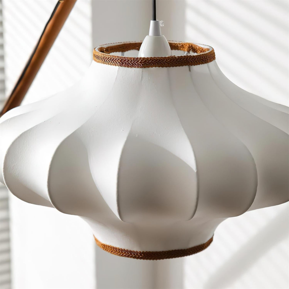 Oreluia lampada da terra