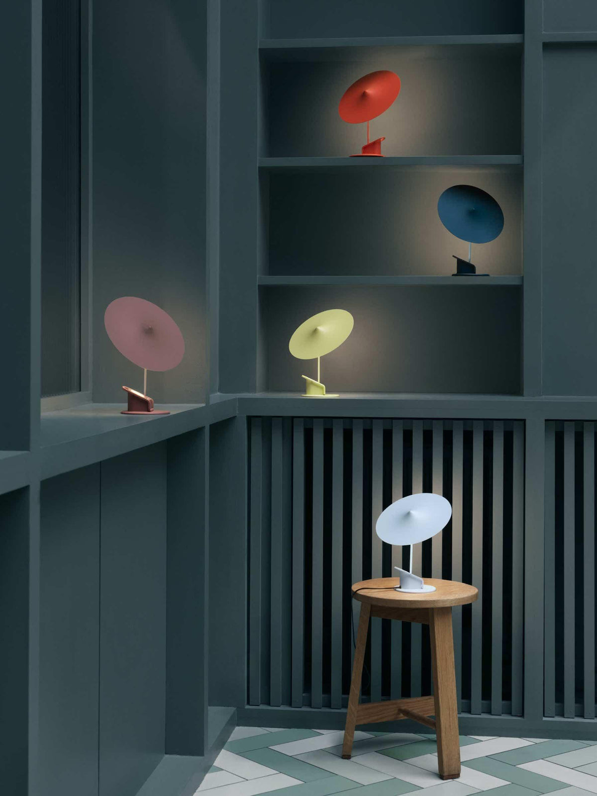 Lumoce lampada da tavolo futuristica