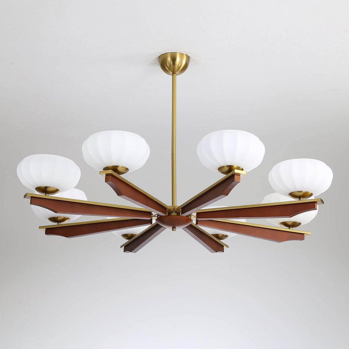 Uzoror lampadario Eleganza Tradizionale in legno vintage