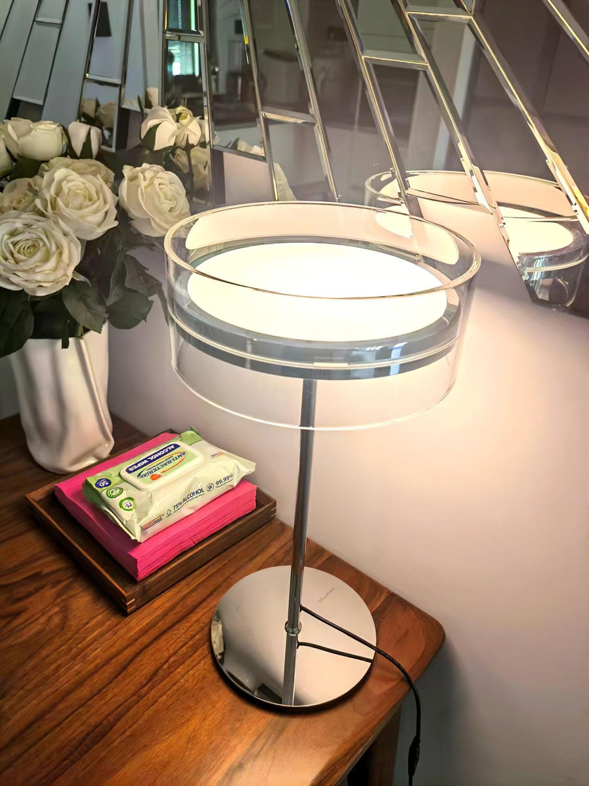 Lioreette lampada da tavolo in cromo e vetro