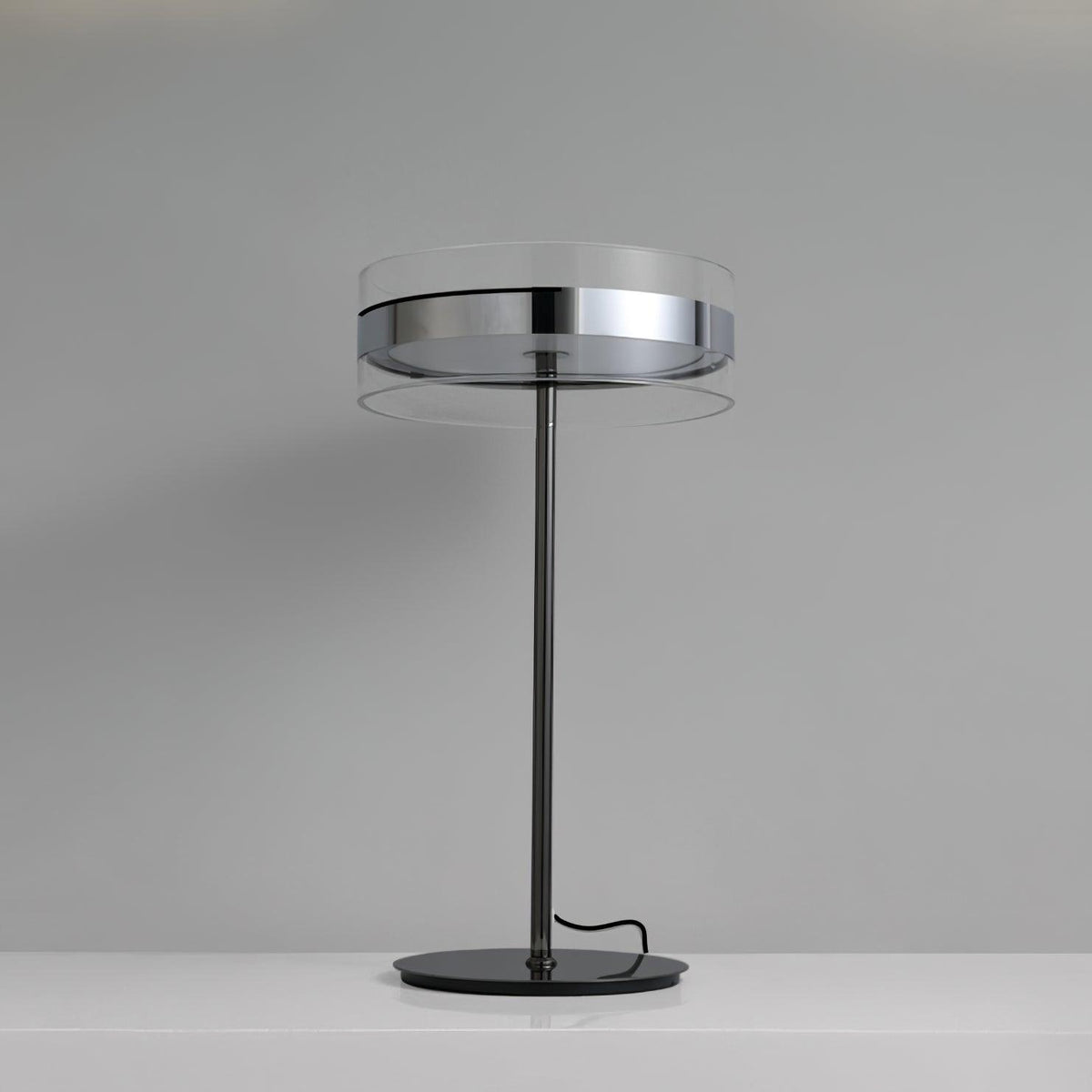 Lioreette lampada da tavolo in cromo e vetro