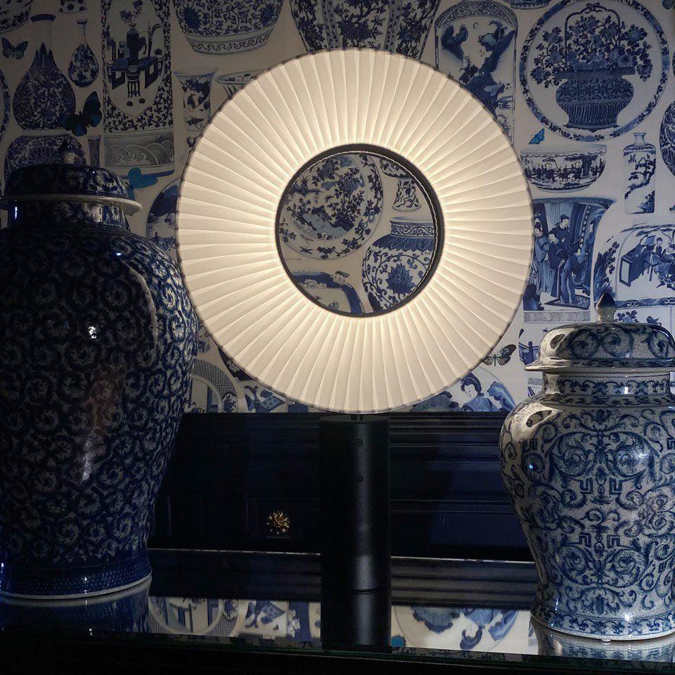 Levara lampada da tavolo in tessuto