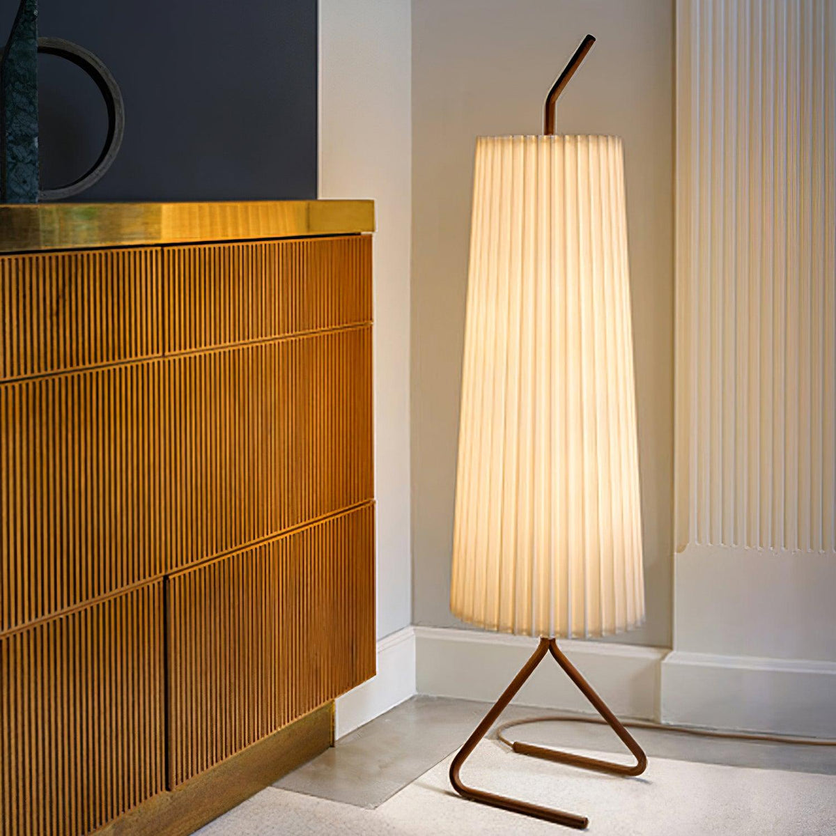 Kalmar lampada da terra