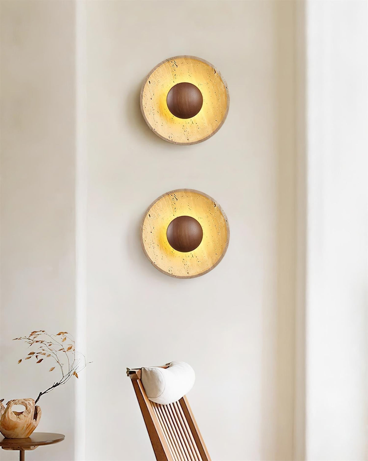 Norvian lampada da parete Tonda in travertino minimalista