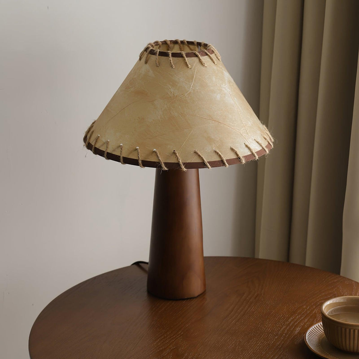 Ciroella lampada da tavolo