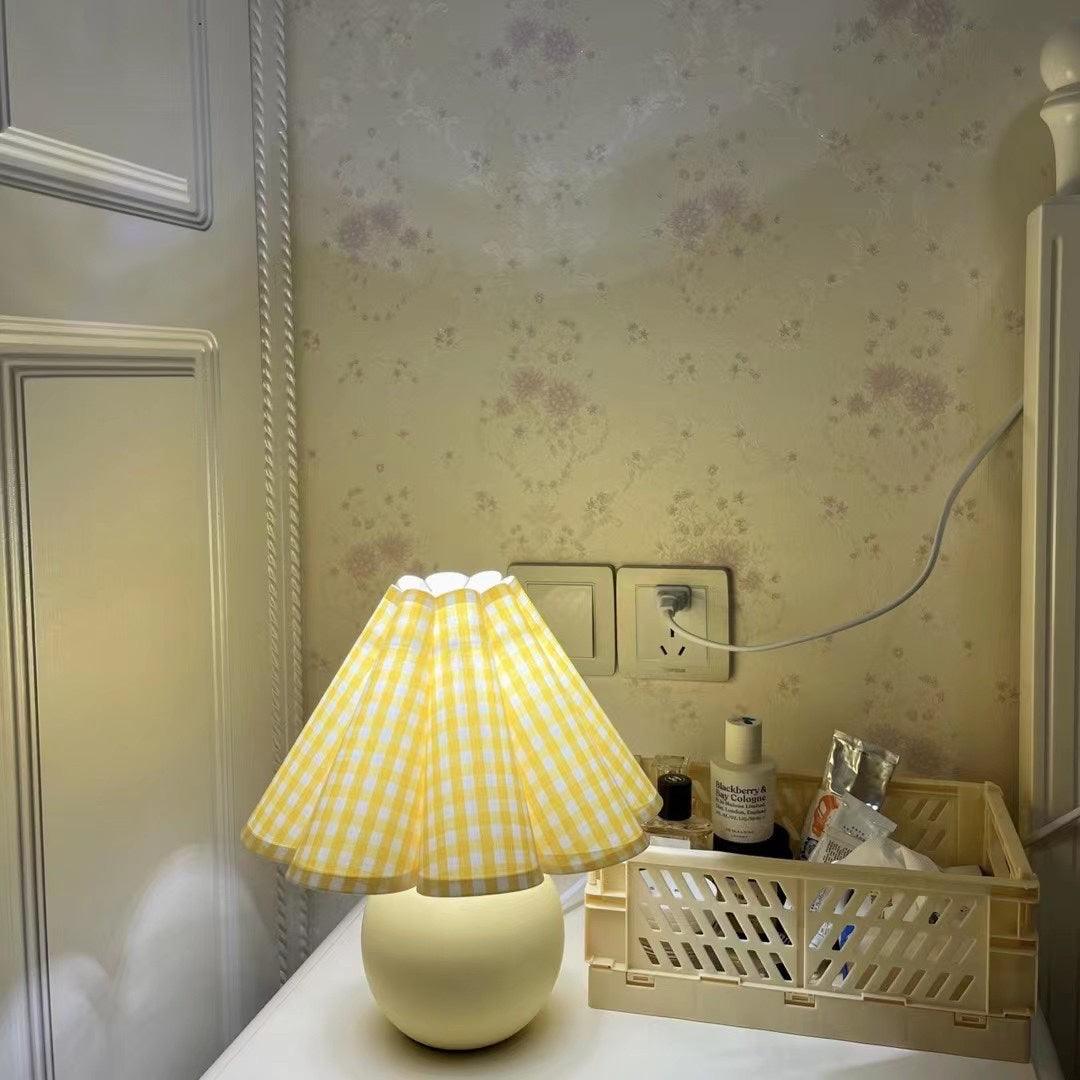 Nirixon lampada da tavolo in tessuto Whimsical