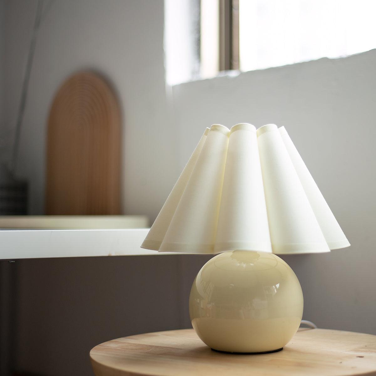 Nirixon lampada da tavolo in tessuto Whimsical