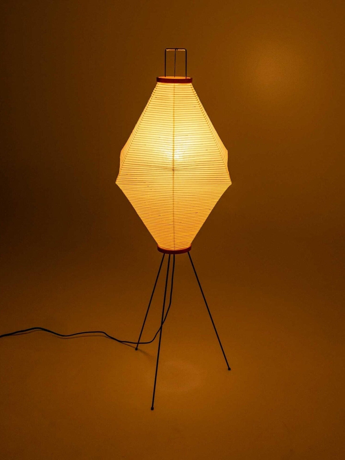 Cirelaine lampada da terra