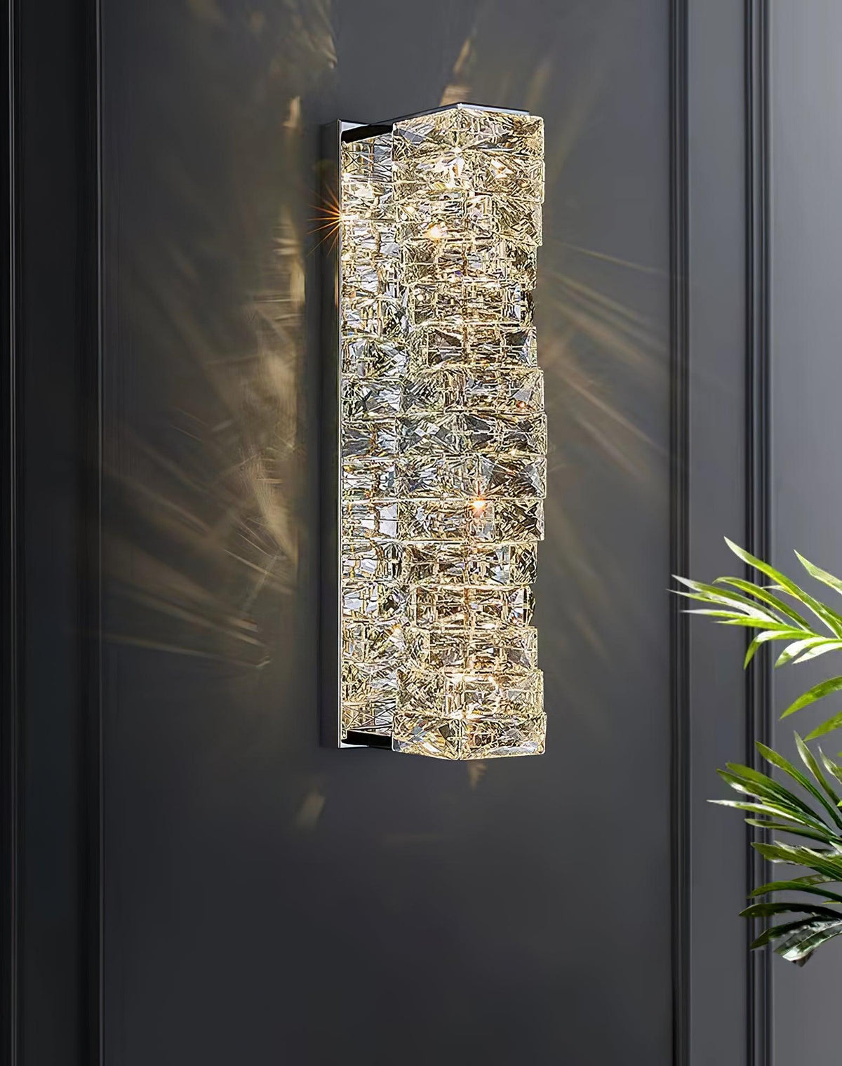 Ilvelia Applique Cristallo Postmoderno Lusso - Relic Pieces