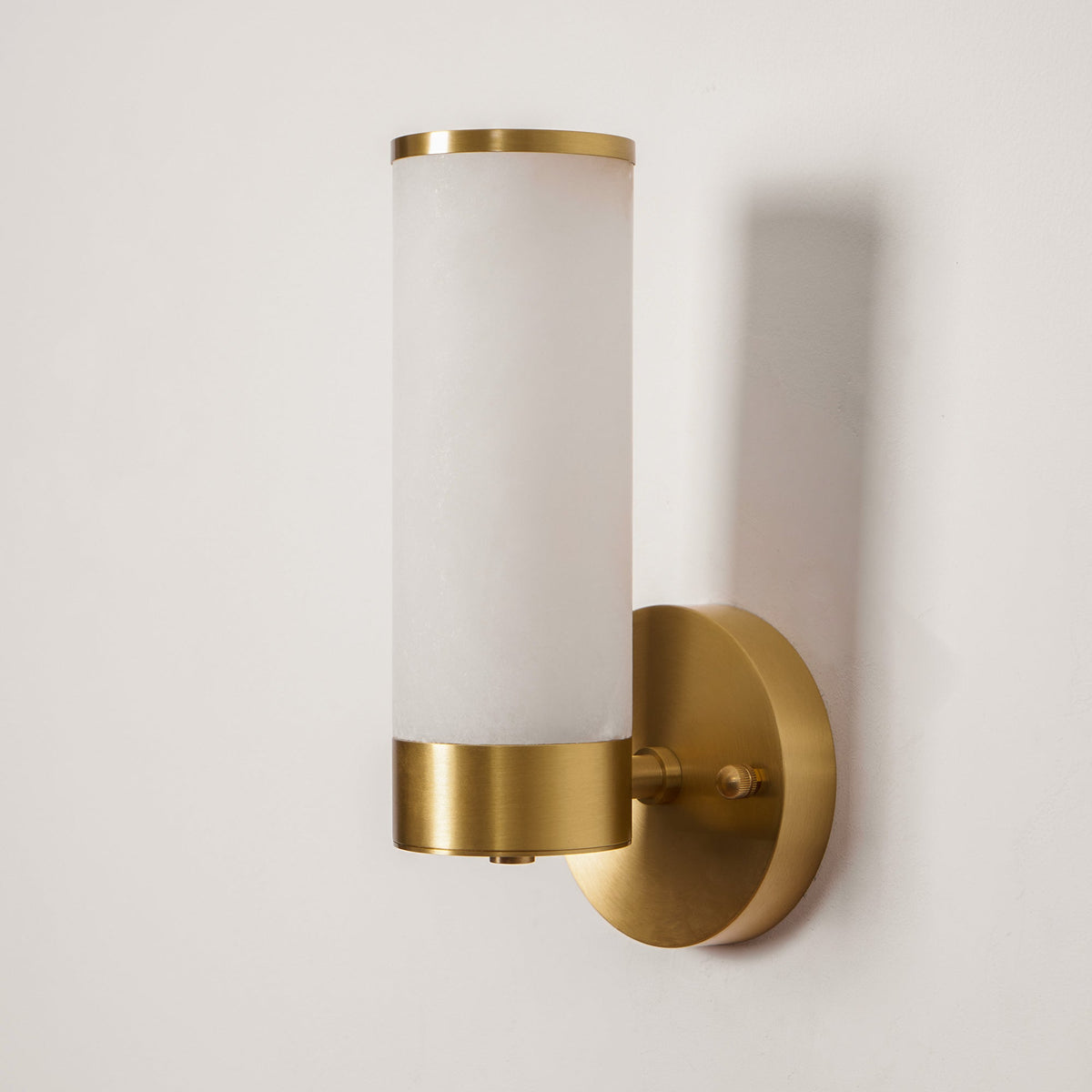 Olvynis applique