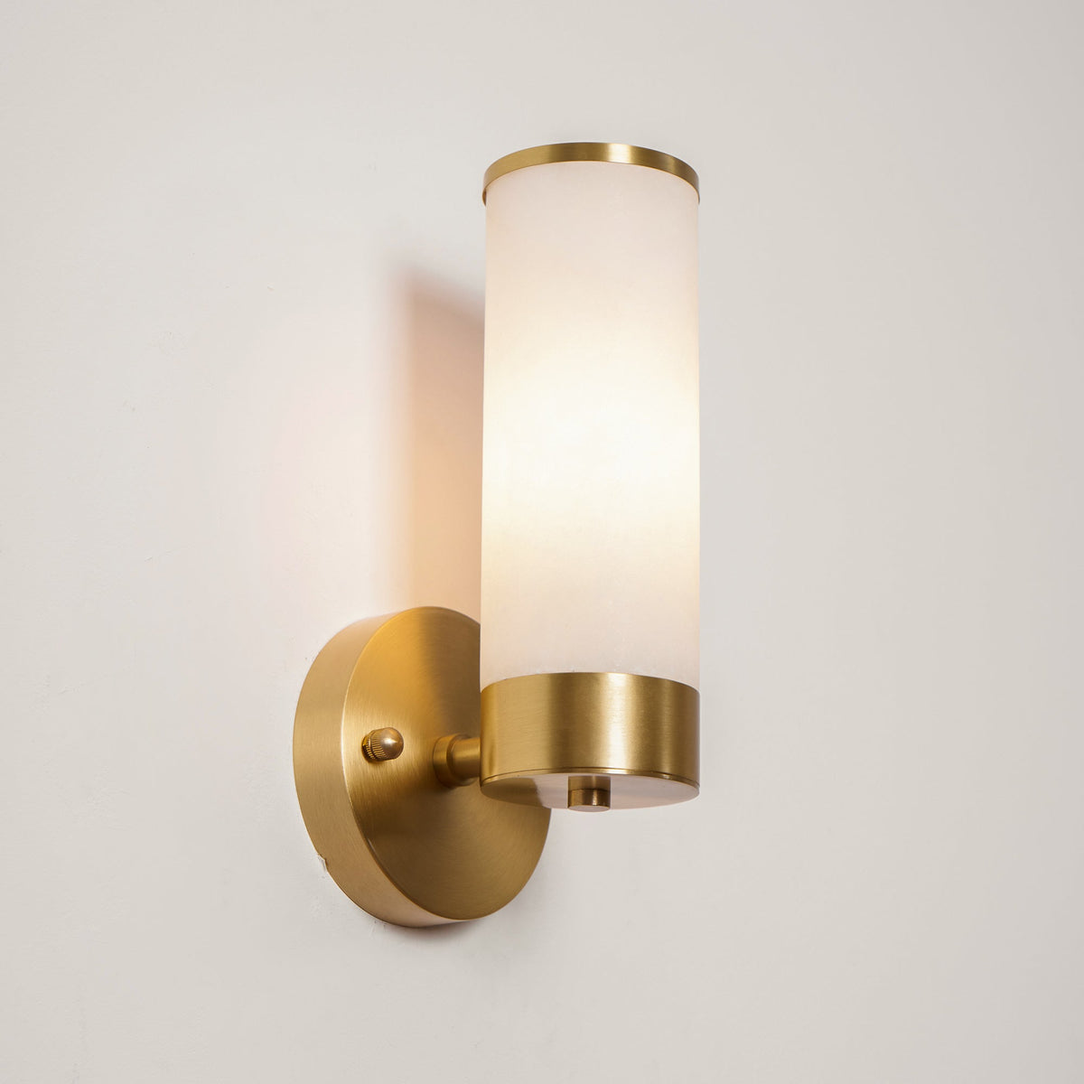 Olvynis applique