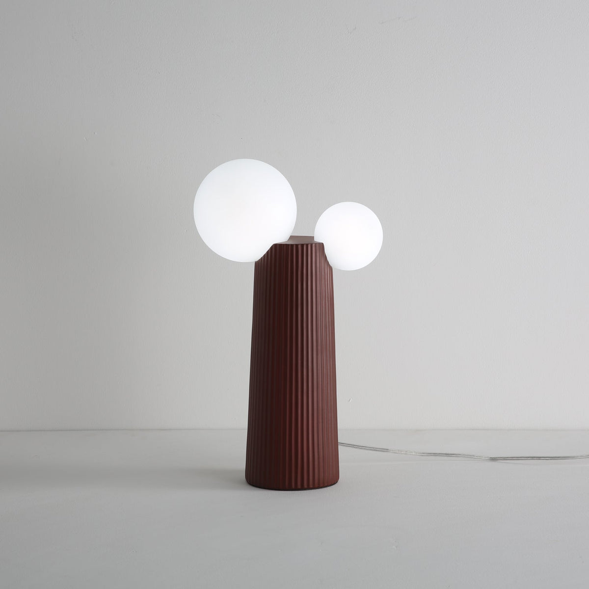 Zenithre lampada da tavolo in resina e plastica