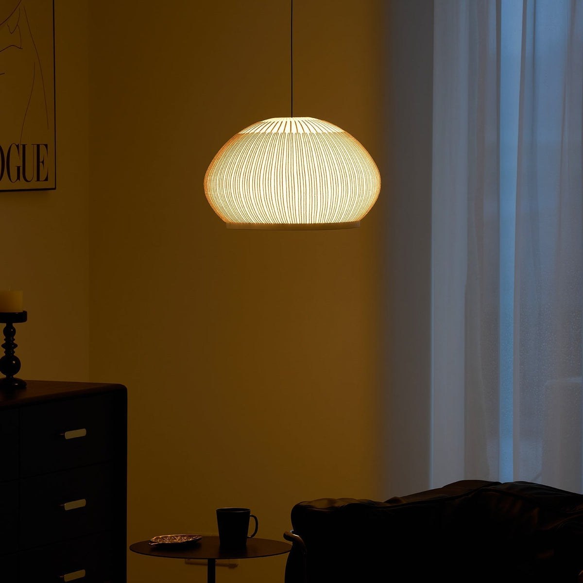 Lineiella lampada a sospensione in tessuto minimalista