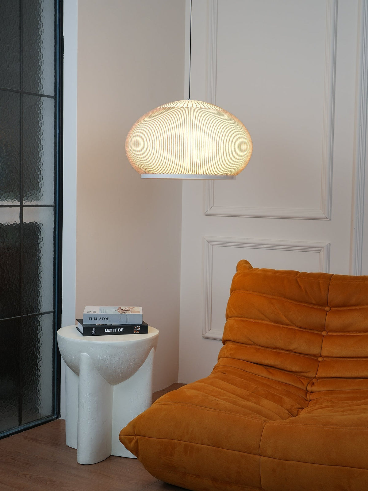 Lineiella lampada a sospensione in tessuto minimalista