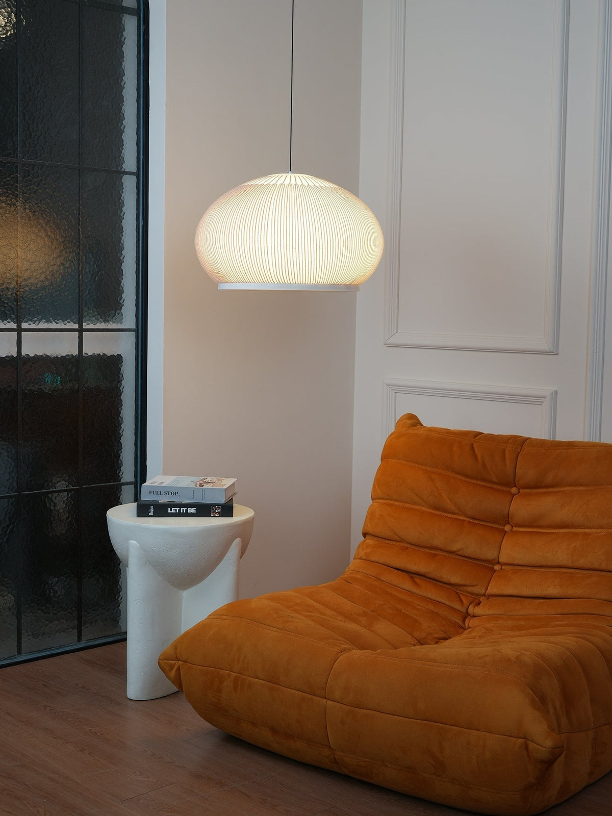 Lineiella lampada a sospensione in tessuto minimalista