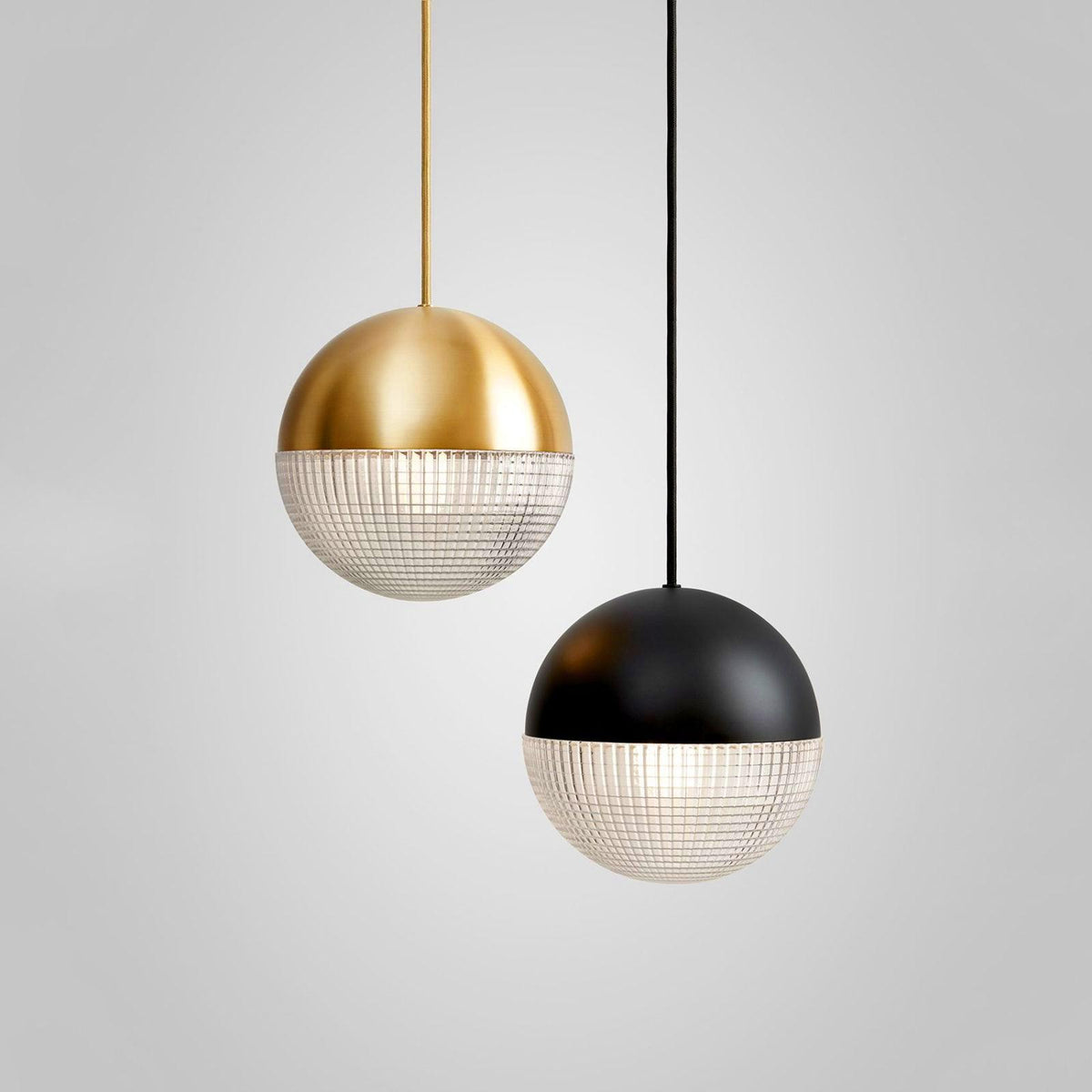 Kevelo lampada a sospensione ottone vetro moderna