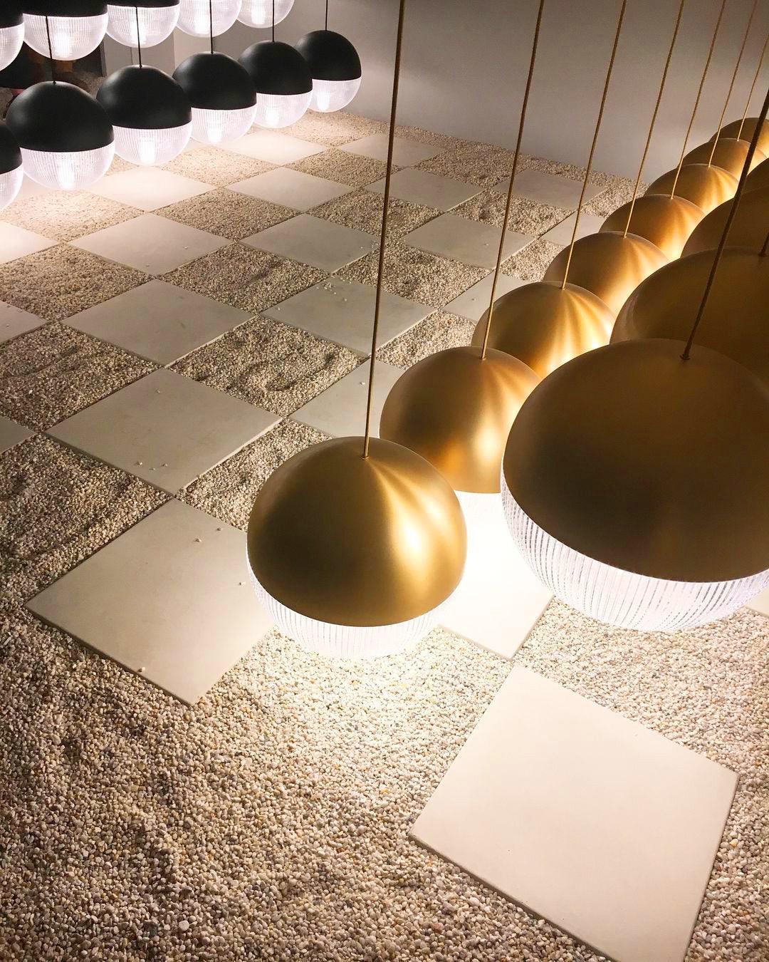 Kevelo lampada a sospensione ottone vetro moderna