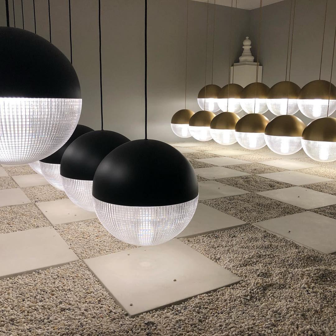 Kevelo lampada a sospensione ottone vetro moderna