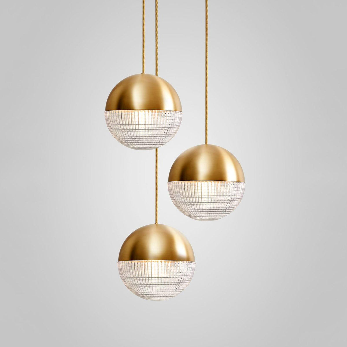 Kevelo lampada a sospensione ottone vetro moderna