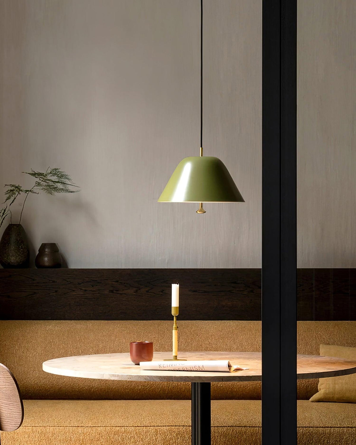 Lampada a sospensione moderna in metallo, paralume verde e bianco minimalista