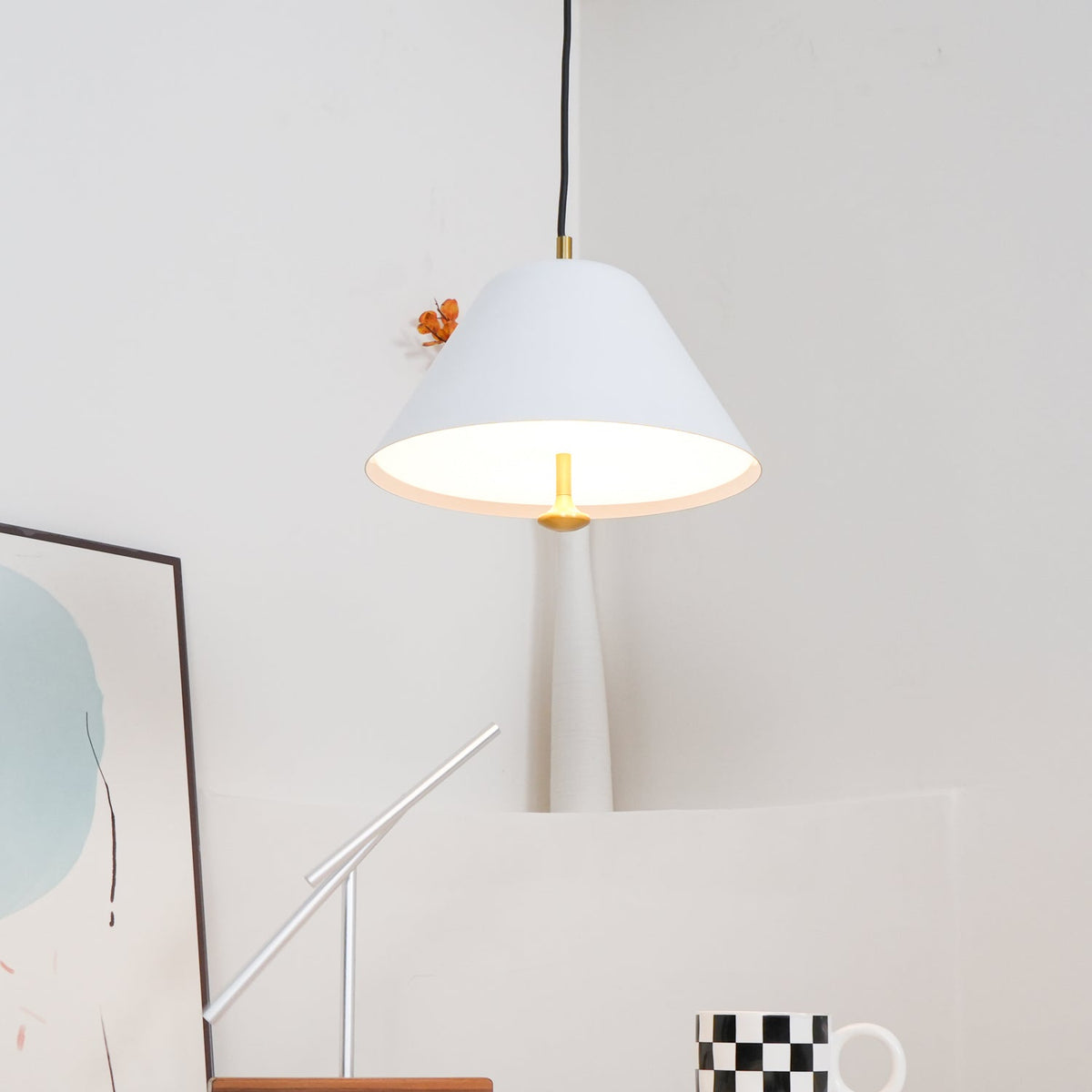 Lampada a sospensione moderna in metallo, paralume verde e bianco minimalista