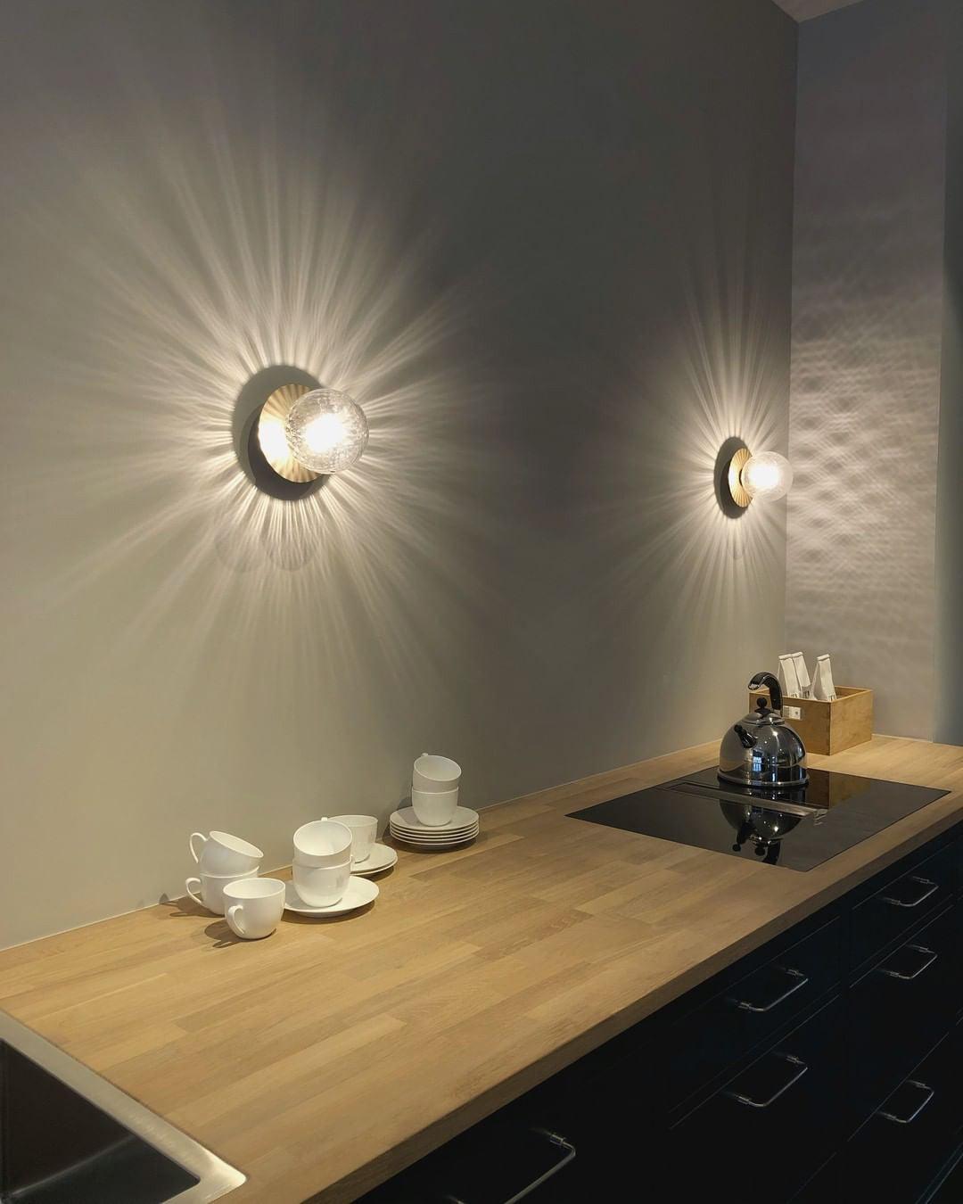 Nifte lampada da parete Disco sfera Globale minimalista