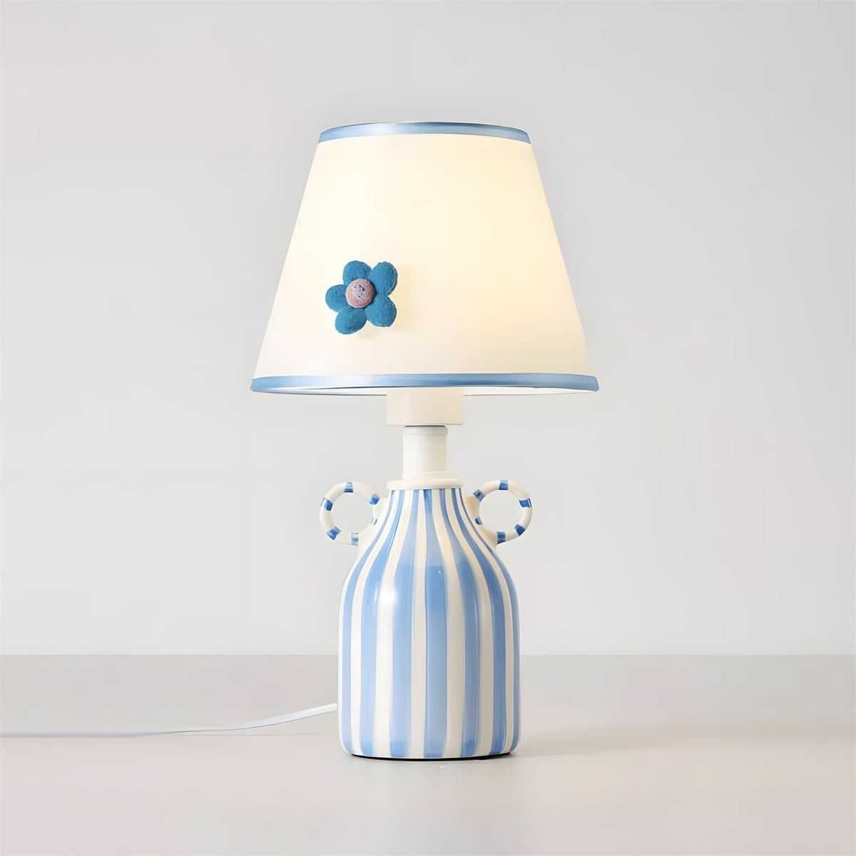 Aveneniella lampada da tavolo