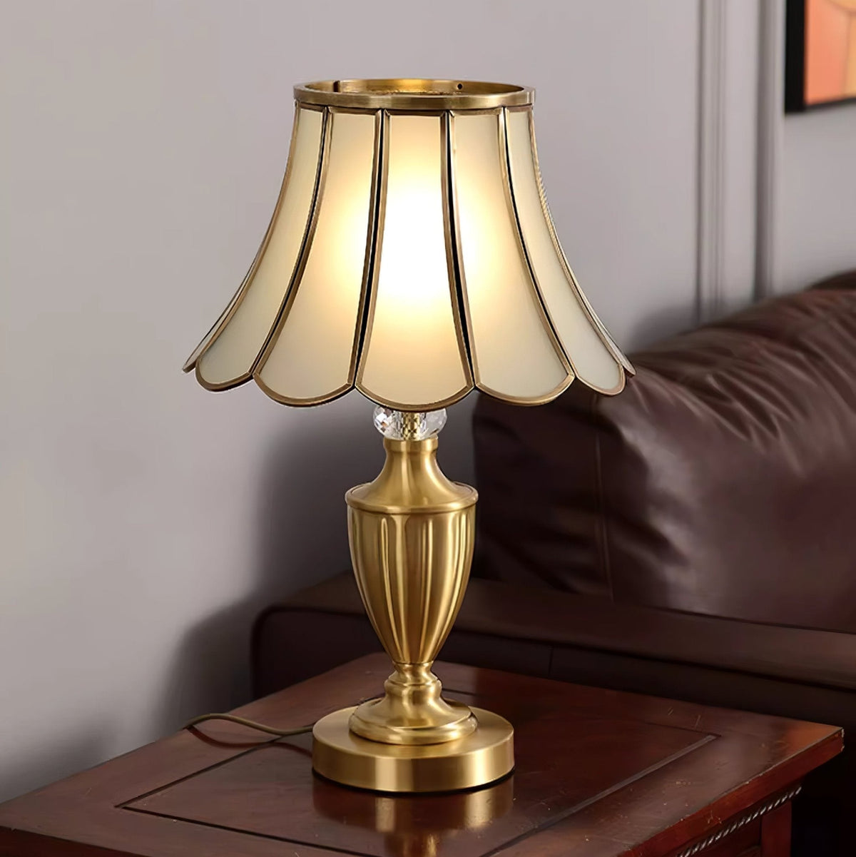 Valencia lampada da tavolo in ottone e vetro vintage