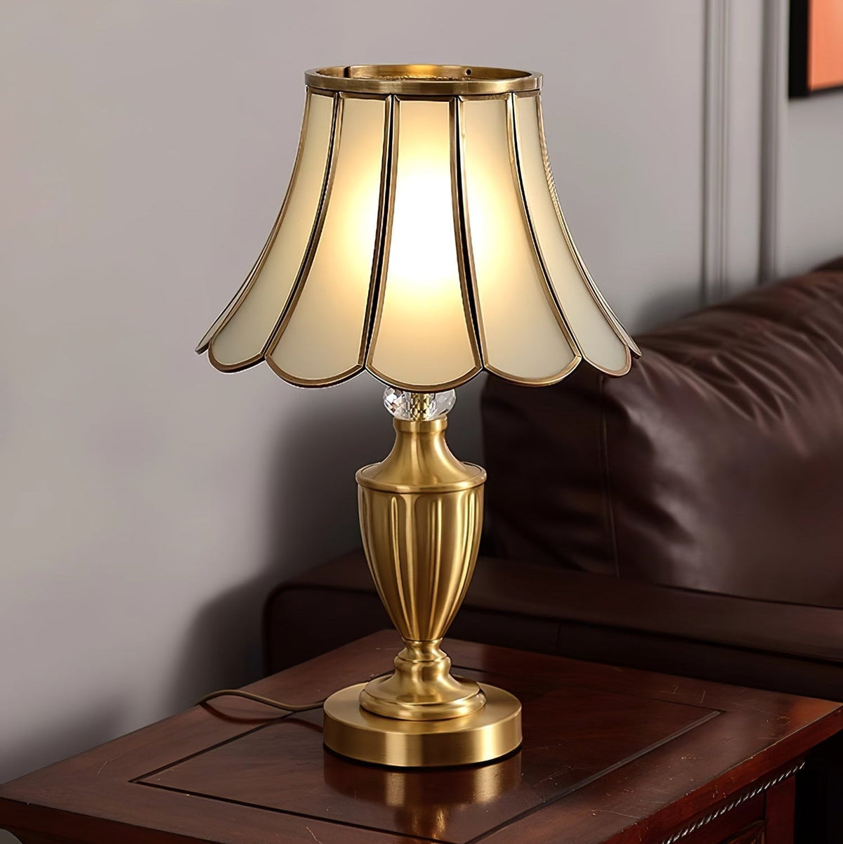 Valencia lampada da tavolo in ottone e vetro vintage