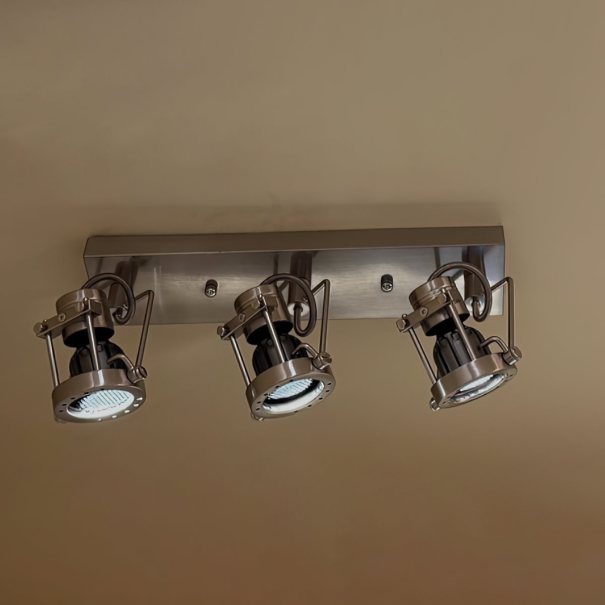 Caldor Spot Array lampada da soffitto