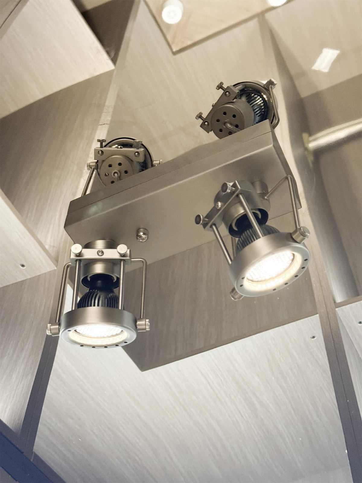 Caldor Spot Array lampada da soffitto