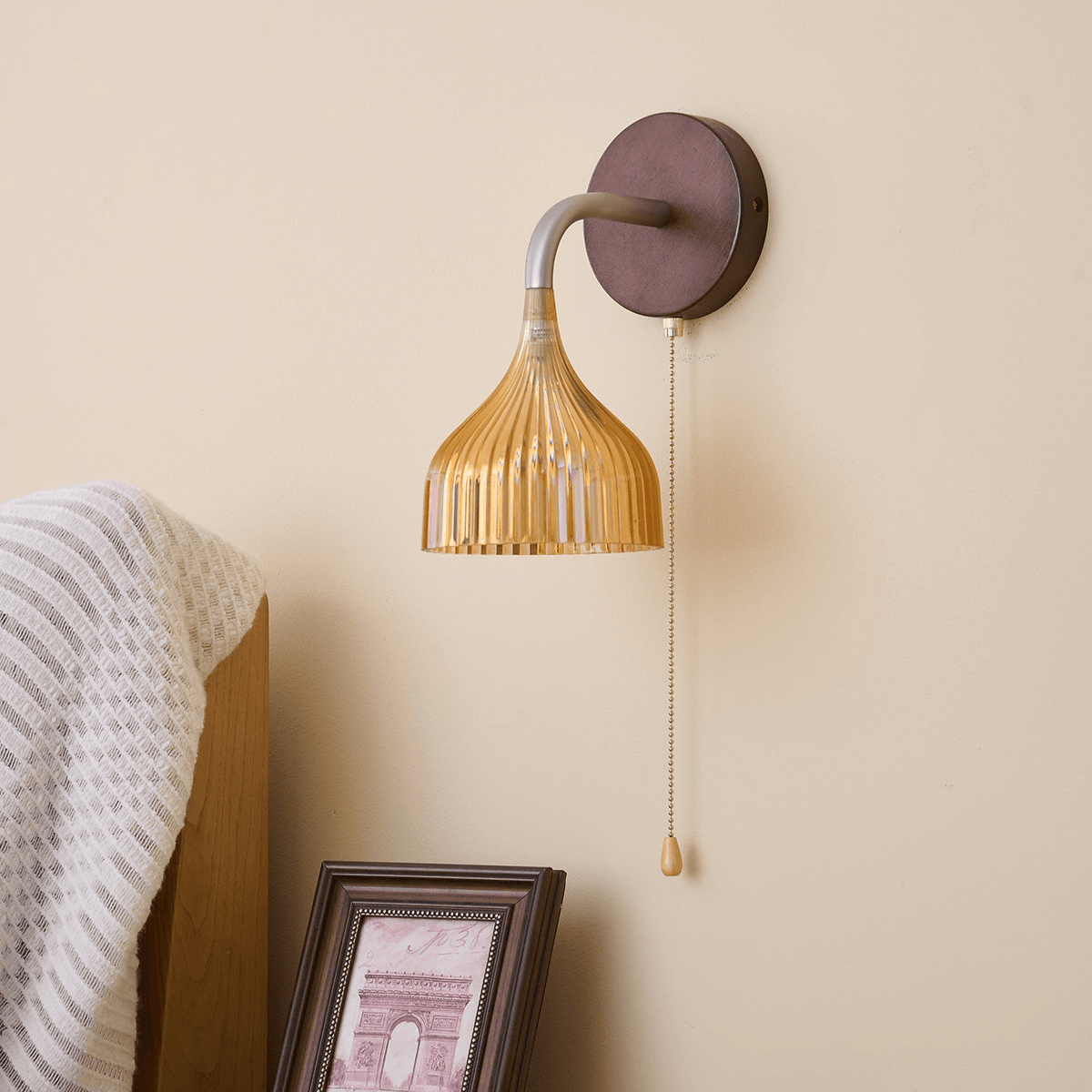 Cimararae Elegance lampada da parete in legno classico