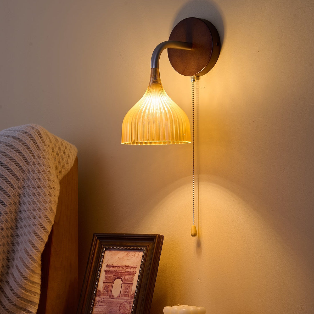 Cimararae Elegance lampada da parete in legno classico
