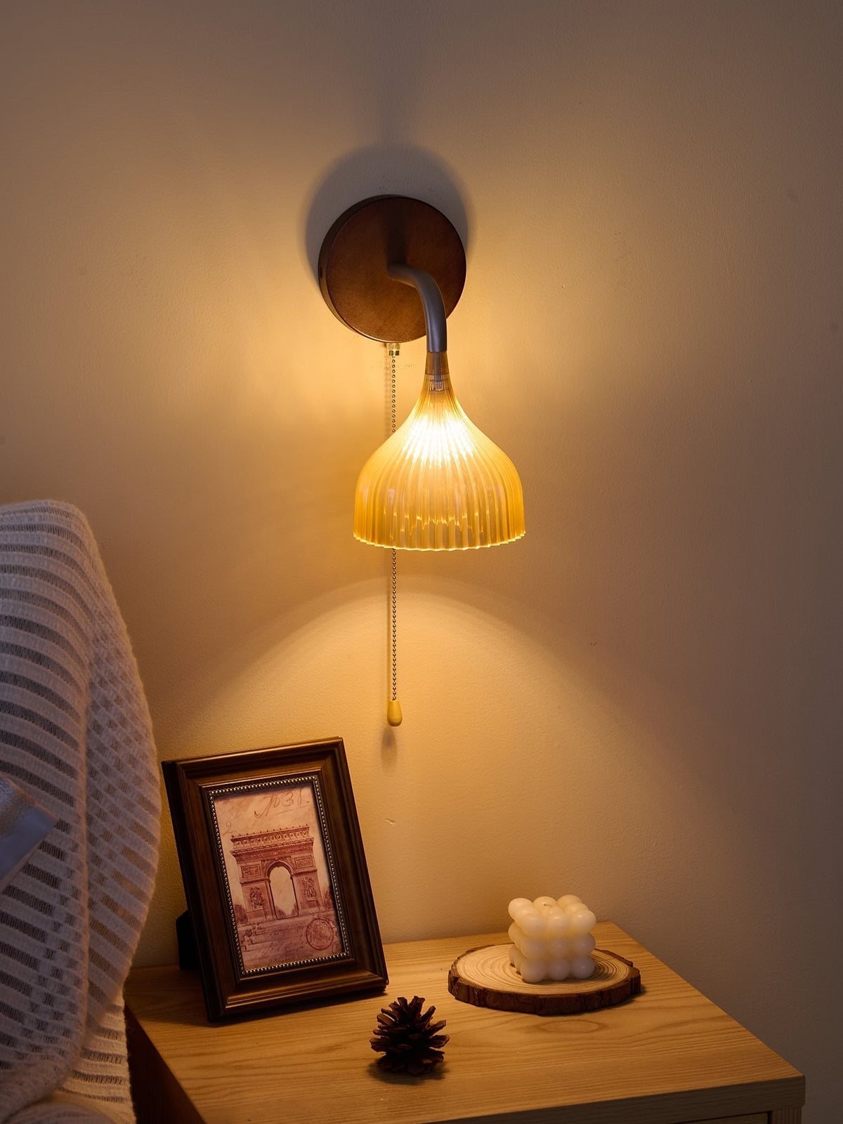 Cimararae Elegance lampada da parete in legno classico