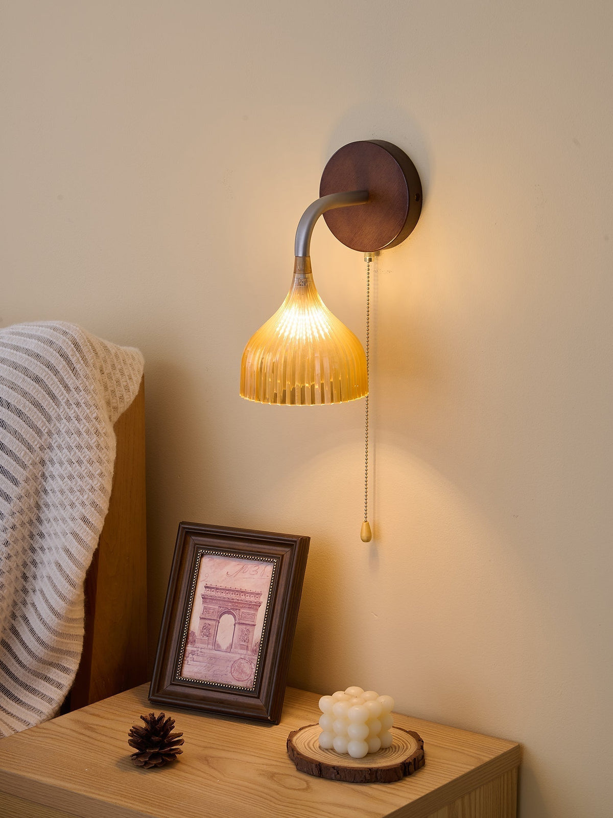 Cimararae Elegance lampada da parete in legno classico