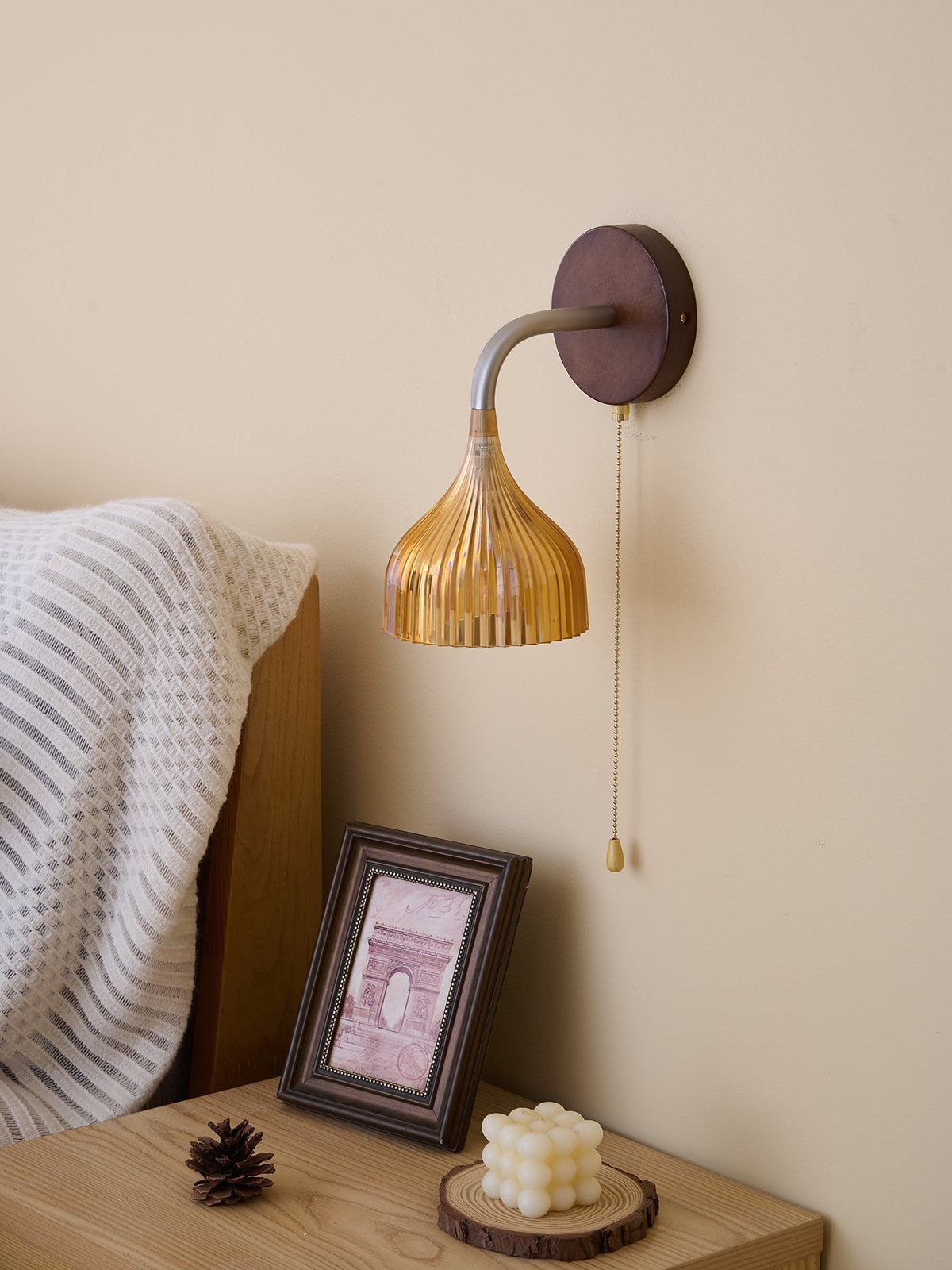 Cimararae Elegance lampada da parete in legno classico